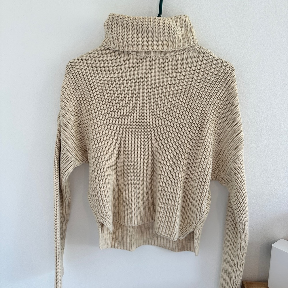 Cable knit turtleneck sweater - Abercrombie